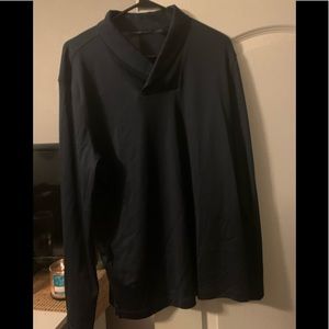 Long sleeve navy perry Ellis shirt large